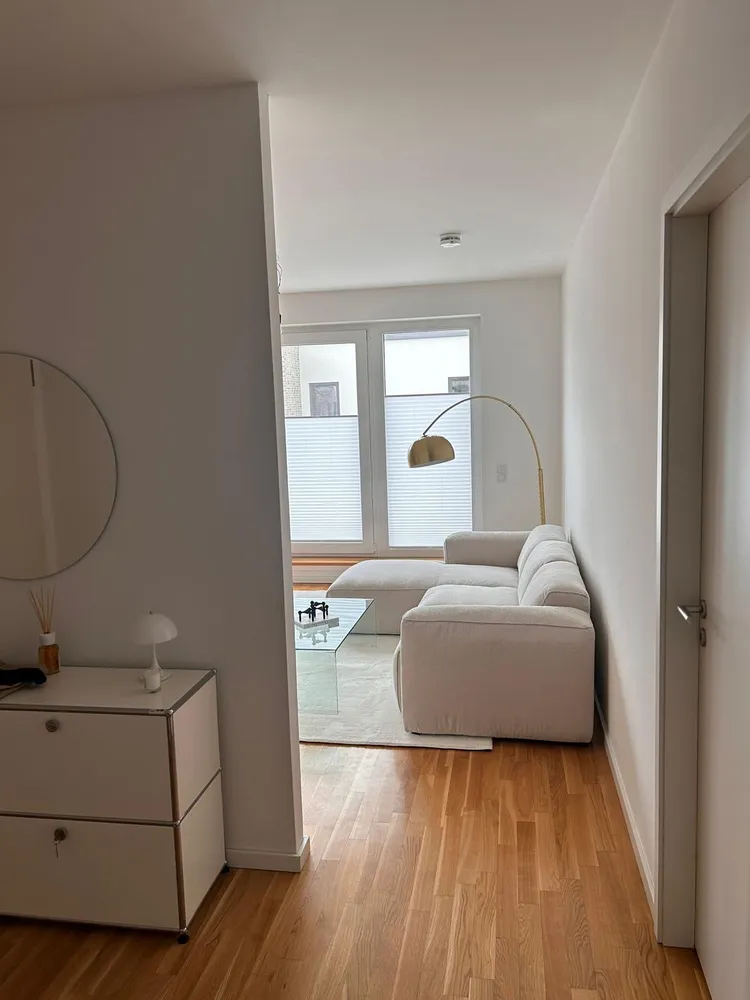 3 Zimmer Wohnung mit 97 m² in Hamburg – Bild 2