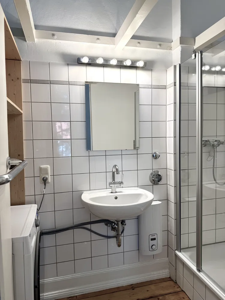2 room apartment with 27 m² in Cologne – Photo 5