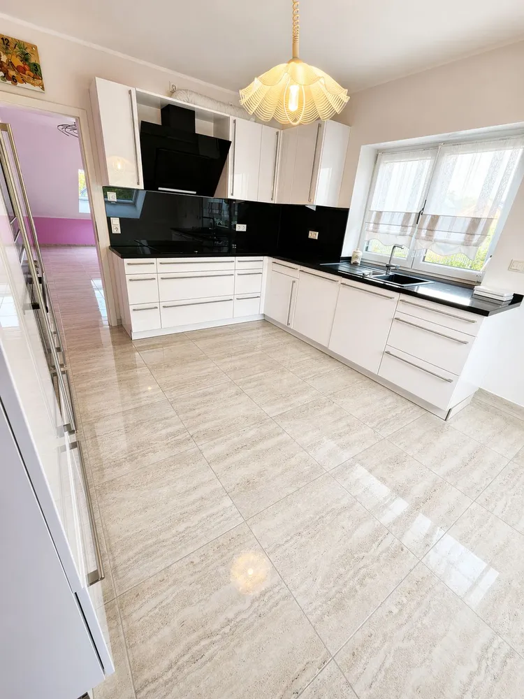 3 Zimmer Wohnung mit 93 m² in Köln – Bild 7