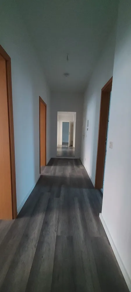 5 Zimmer Wohnung mit 120 m² in Chemnitz – Bild 3