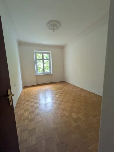 4 Zimmer Wohnung mit 91 m² in Nürnberg – Bild 3