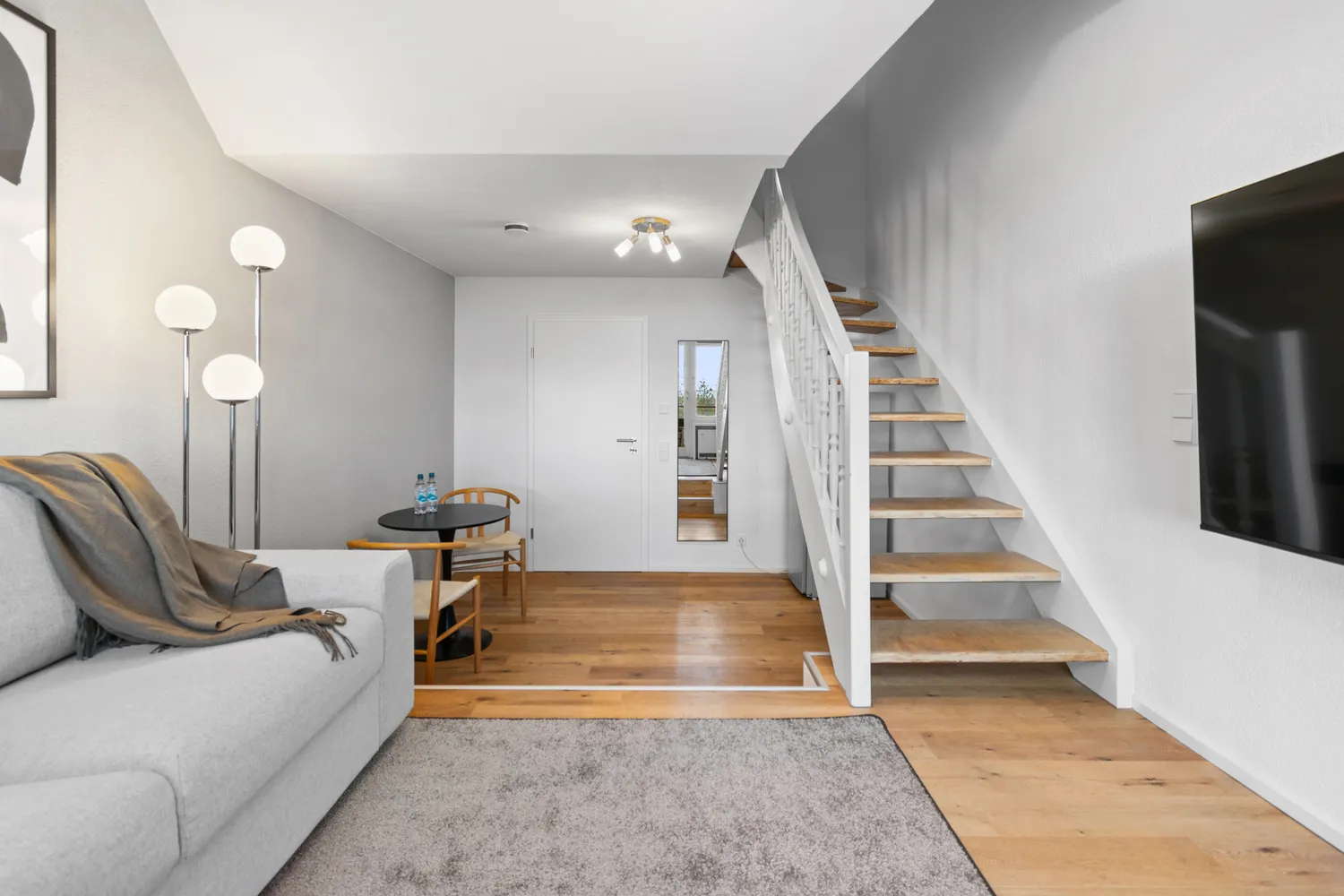 2 Zimmer Wohnung mit 45 m² in Stuttgart – Bild 2