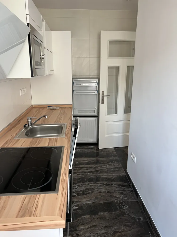 1 Zimmer Wohnung mit 33 m² in Schwerin – Bild 1