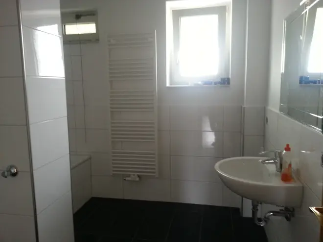 2 Zimmer Wohnung mit 71 m² in Düsseldorf – Bild 6
