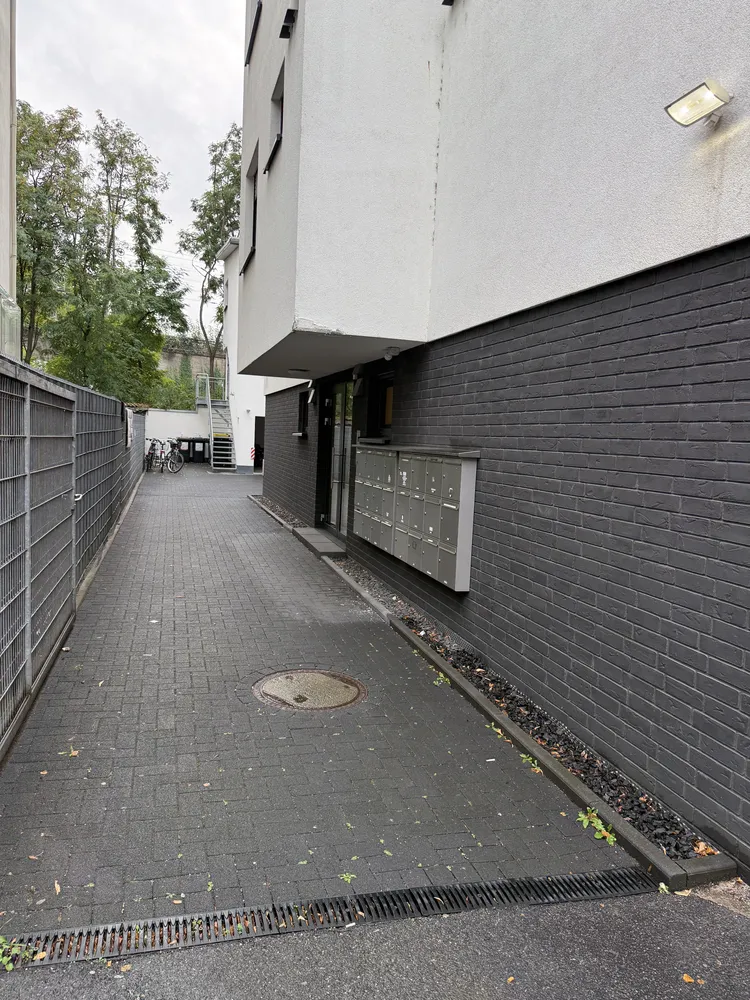 1 room apartment with 35 m² in Frankfurt am Main – Photo 2