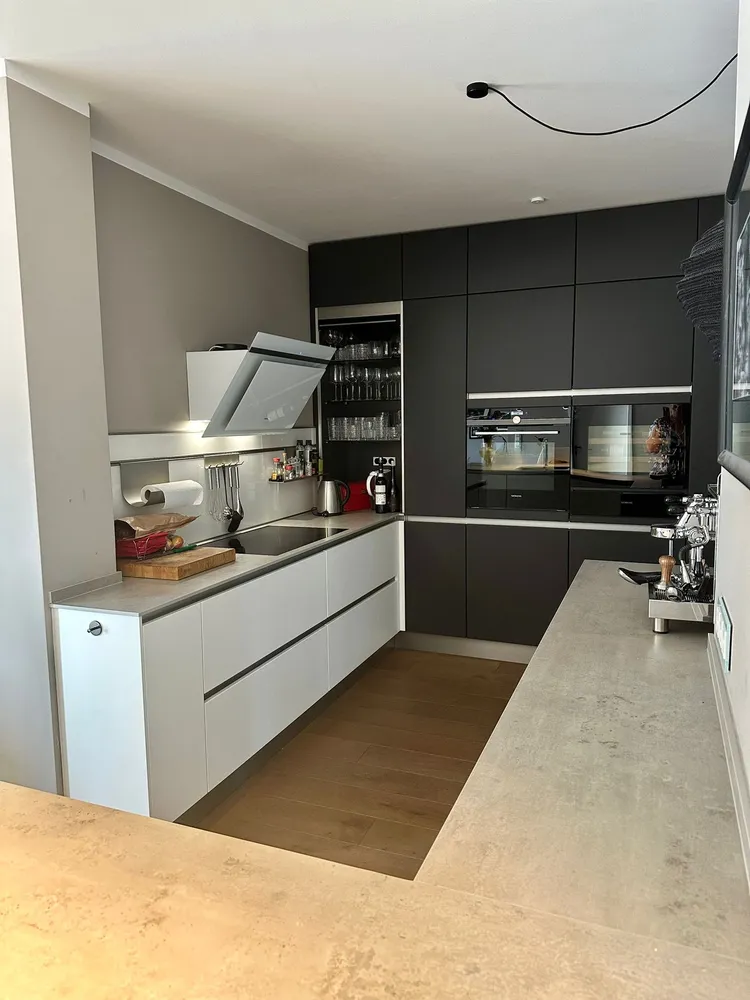 4 Zimmer Wohnung mit 140 m² in Hamburg – Bild 3