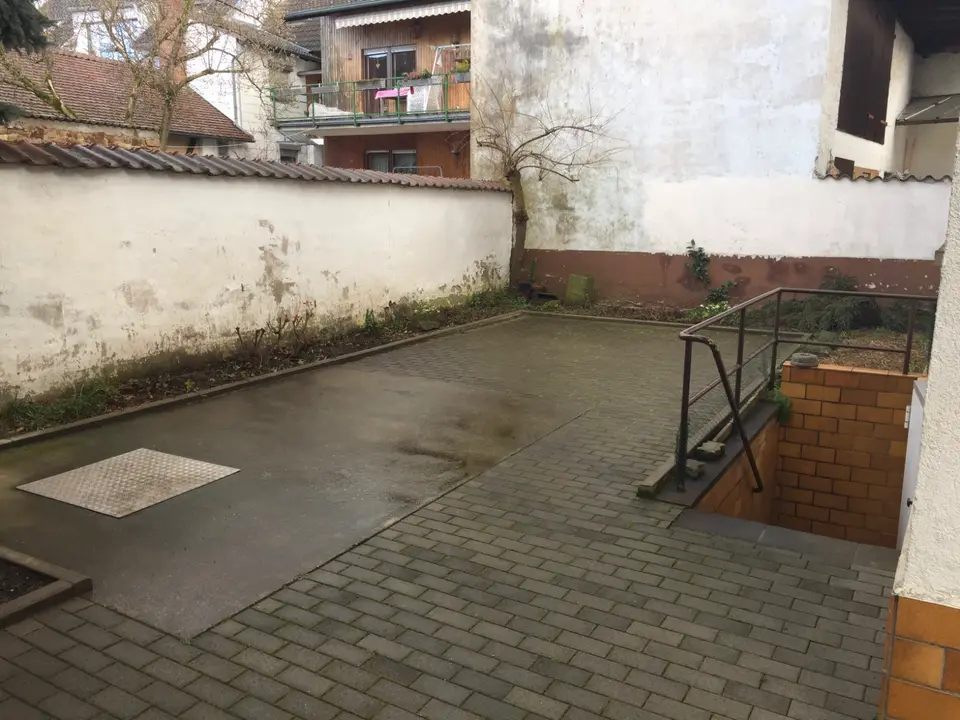 10 Zimmer Wohnung mit 200 m² in Bruchsal – Bild 5