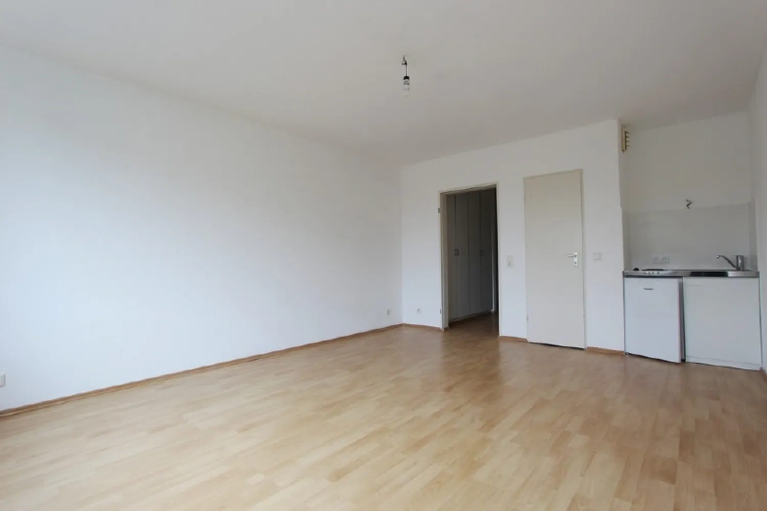 1 Zimmer Wohnung mit 27 m² in Düsseldorf – Bild 7