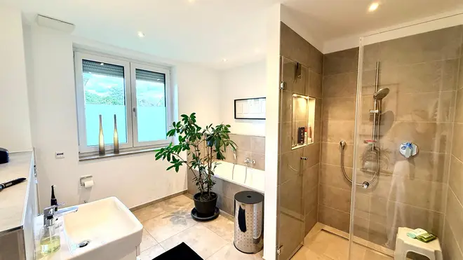 3 Zimmer Wohnung mit 108 m² in Düsseldorf – Bild 7