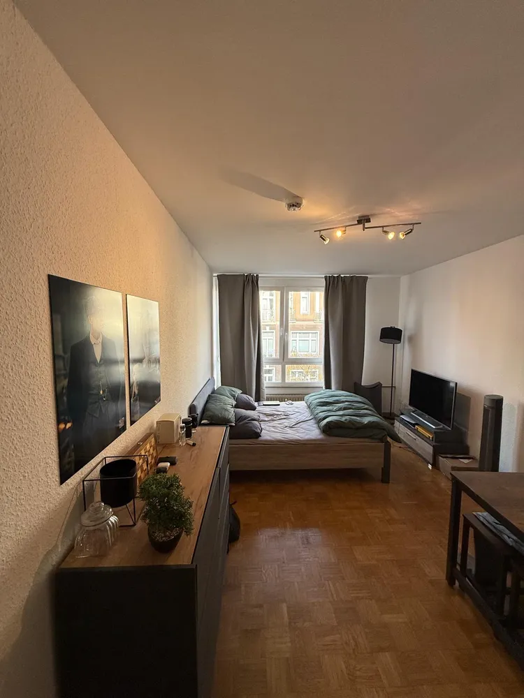 1 Zimmer Wohnung mit 25 m² in Köln – Bild 1