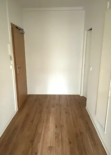 3 Zimmer Wohnung mit 58 m² in Halle (Saale) – Bild 2