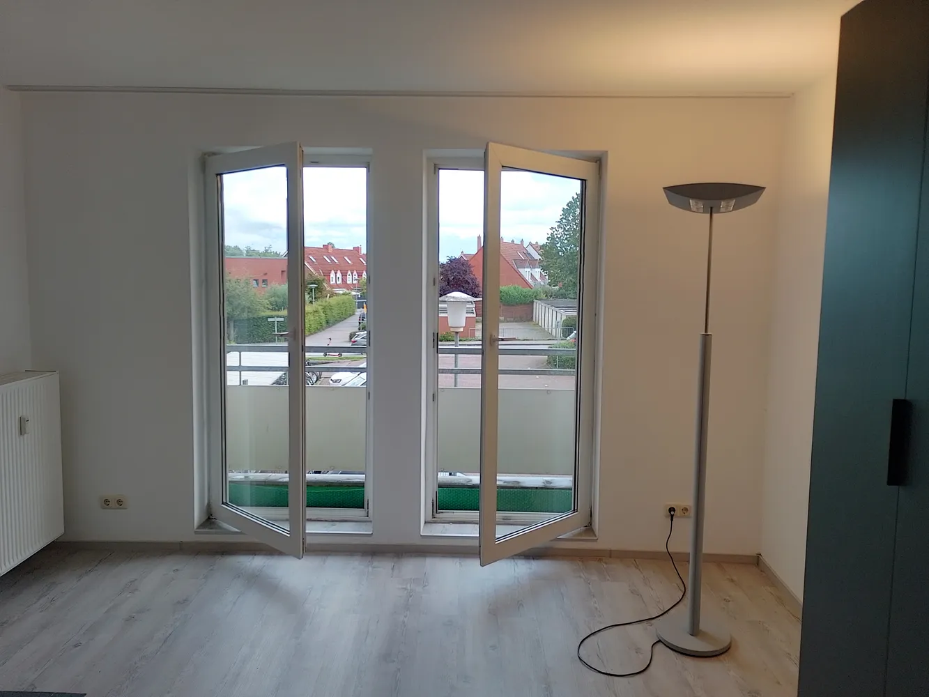 1 room apartment with 28 m² in Lübeck – Photo 4