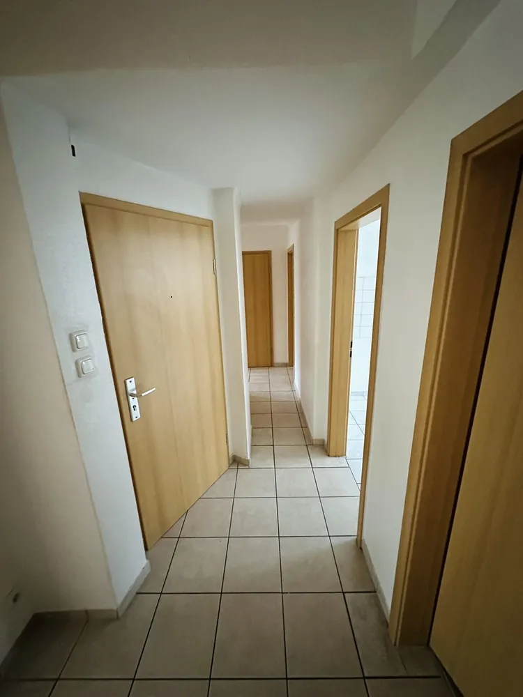 5 Zimmer Wohnung mit 97 m² in Essen – Bild 2