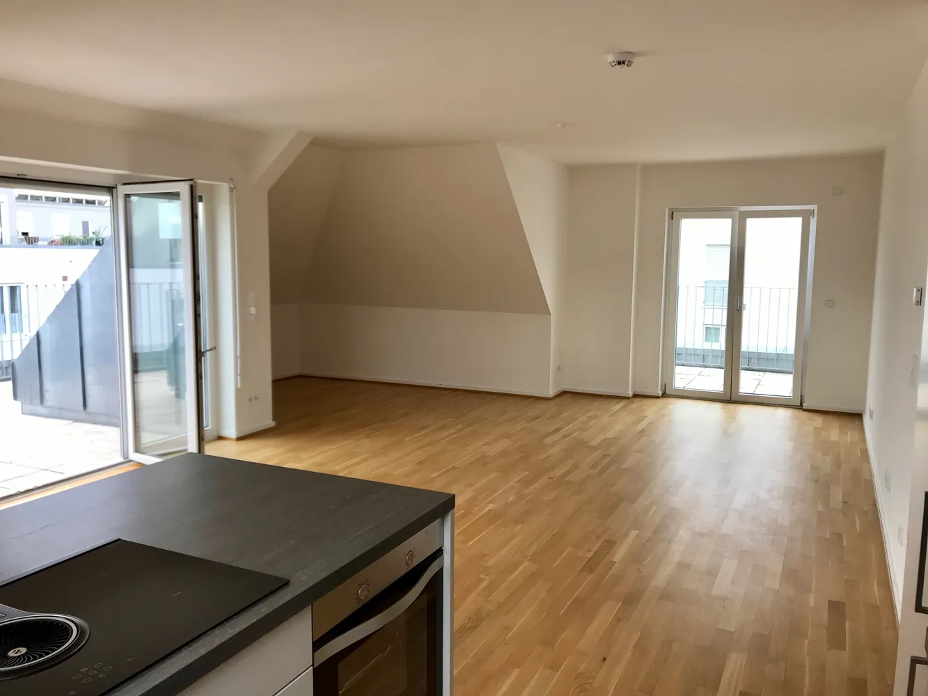 3 Zimmer Wohnung mit 124 m² in Wiesbaden – Bild 3