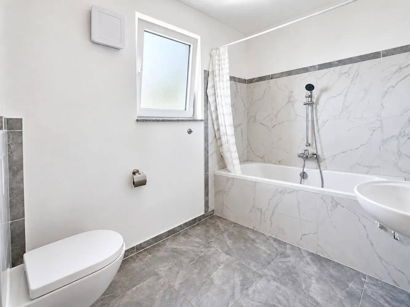2 room apartment with 61 m² in Troisdorf – Photo 4