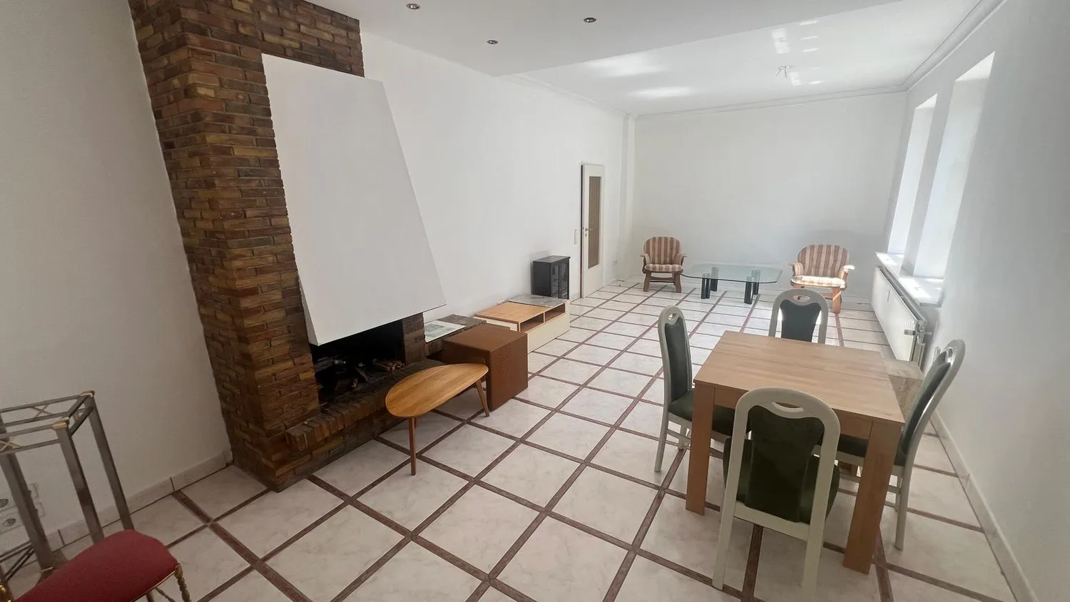 5 Zimmer Wohnung mit 135 m² in Hamburg – Bild 2