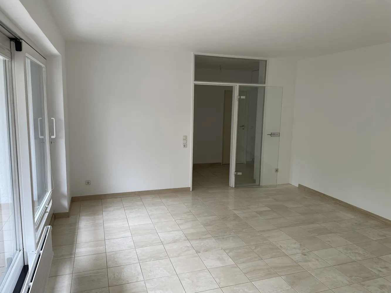 2 room apartment with 67 m² in Cologne – Photo 6