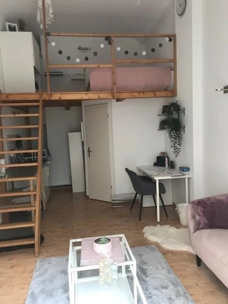 1 Zimmer Wohnung mit 25 m² in Halle (Saale) – Bild 1