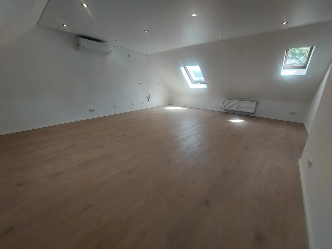 2 Zimmer Wohnung mit 55 m² in Bergisch Gladbach – Bild 5