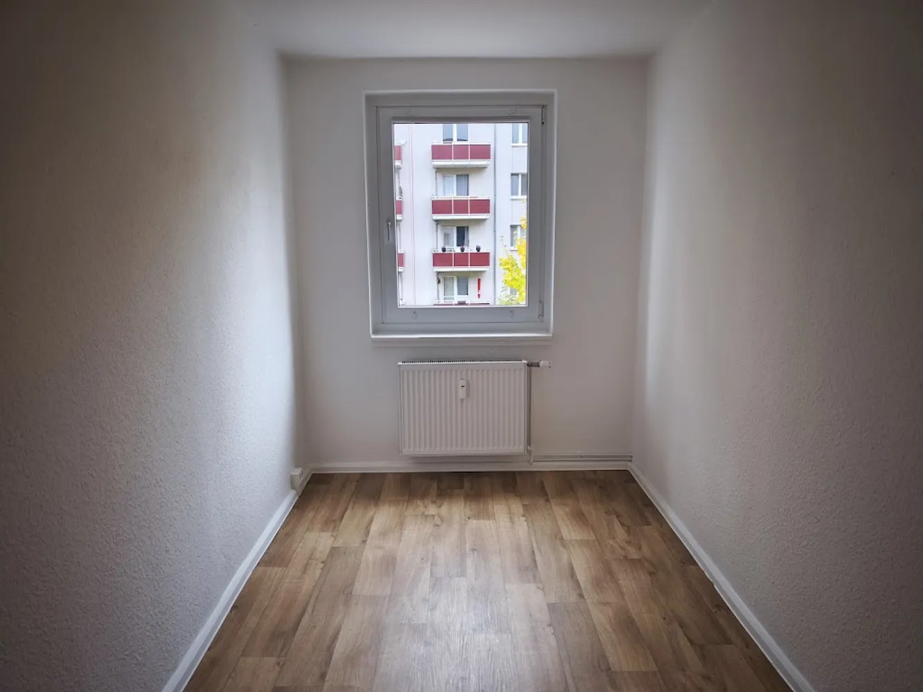3 Zimmer Wohnung mit 58 m² in Merseburg – Bild 2