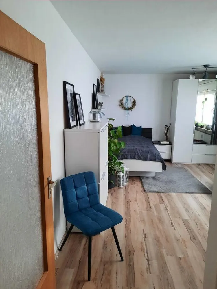 1 room apartment with 33 m² in Stuttgart – Photo 1