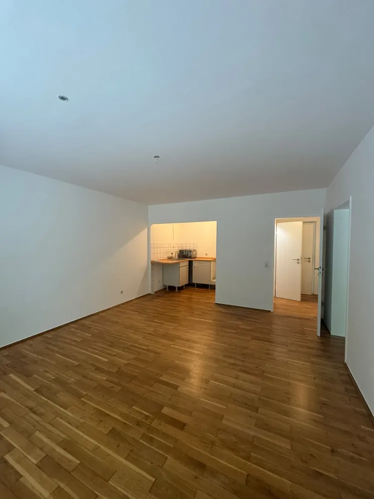2 Zimmer Wohnung mit 55 m² in Aachen – Bild 2