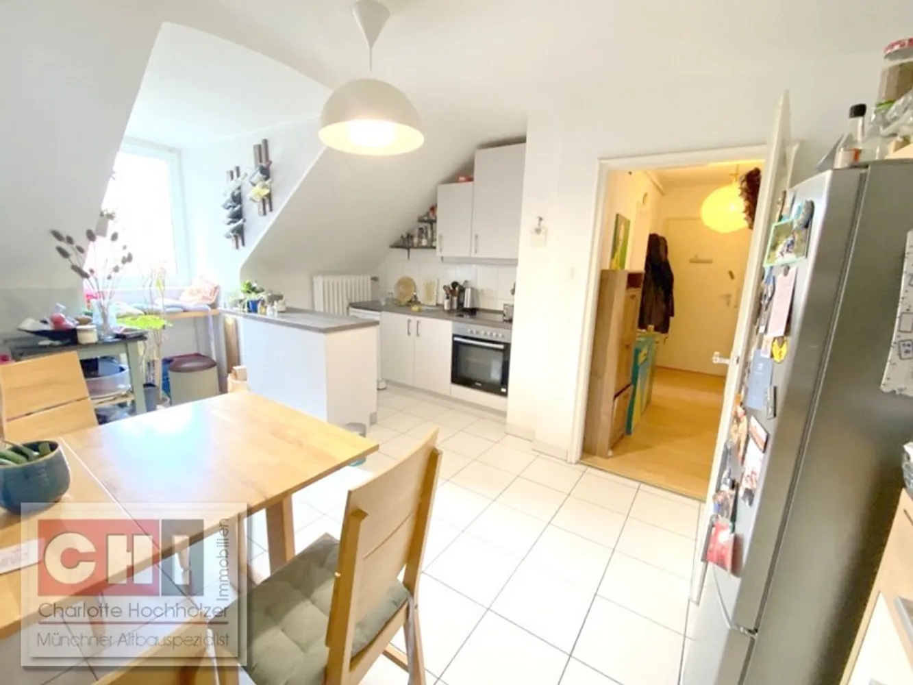 2 Zimmer Wohnung mit 50 m² in München – Bild 2