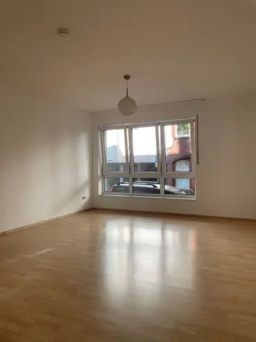 2 Zimmer Wohnung mit 64 m² in Köln – Bild 1
