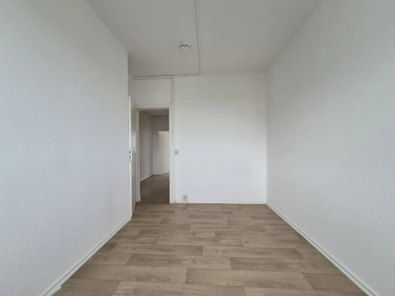 3 Zimmer Wohnung mit 56 m² in Halle (Saale) – Bild 8