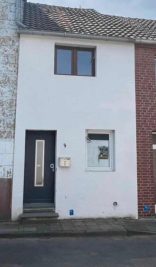 4 Zimmer Haus mit 64 m² in Aachen – Bild 1