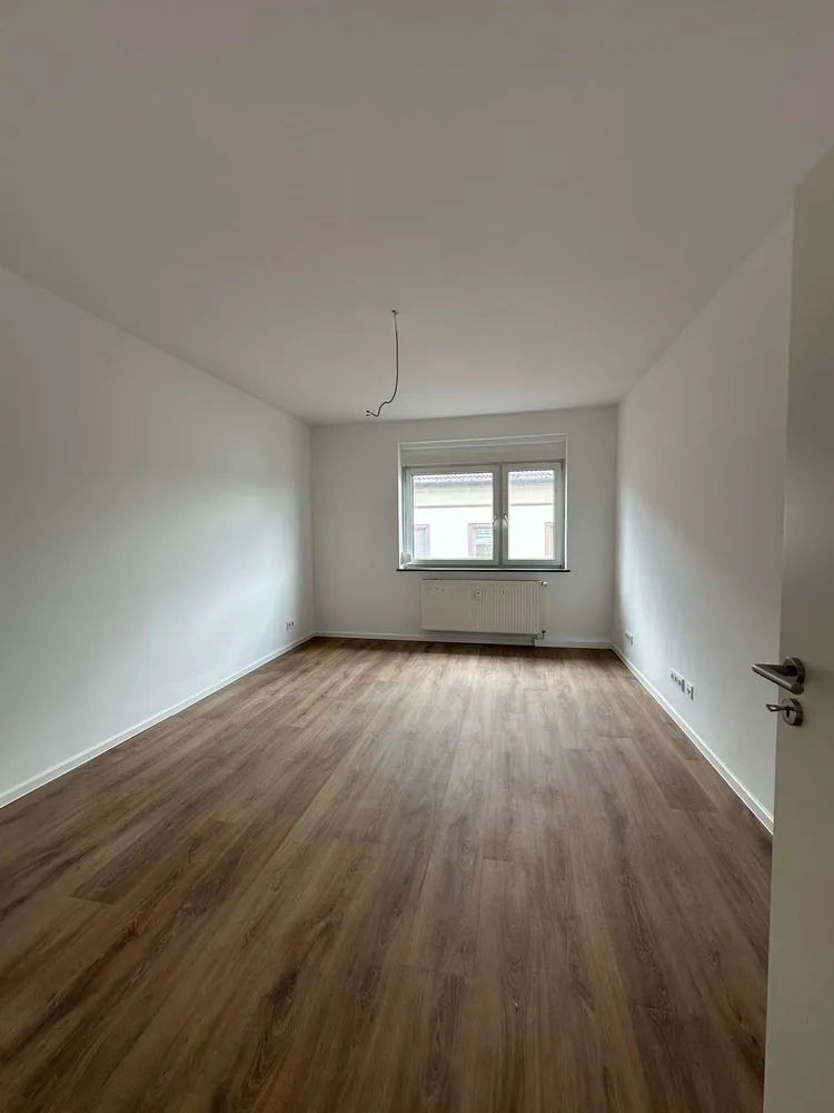 2 Zimmer Wohnung mit 75 m² in Frankenthal (Pfalz) – Bild 3
