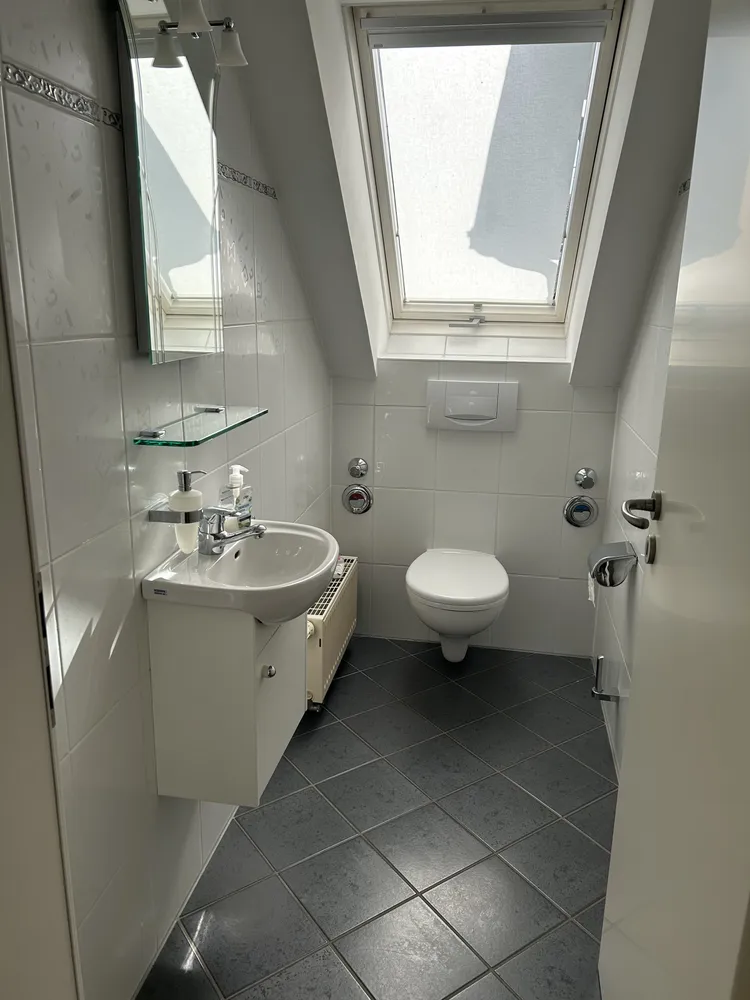 3 Zimmer Wohnung mit 100 m² in Wiesbaden – Bild 10