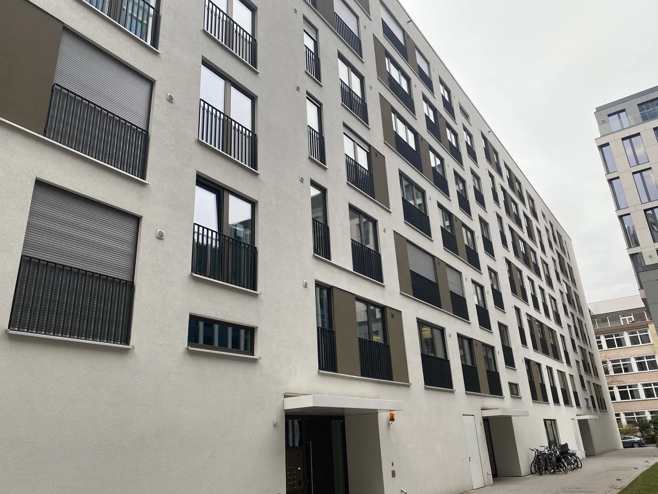 1 Zimmer Wohnung mit 43 m² in Frankfurt am Main – Bild 1