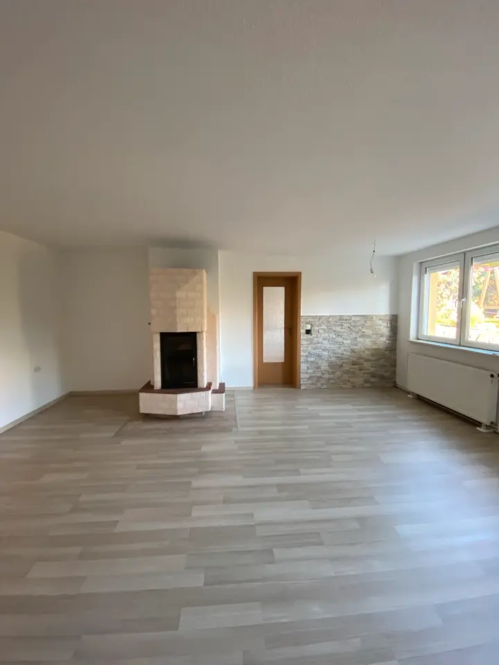 4 Zimmer Wohnung mit 125 m² in Radebeul – Bild 1