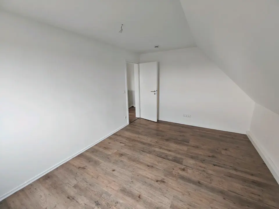 5 Zimmer Wohnung mit 133 m² in Senftenberg – Bild 7