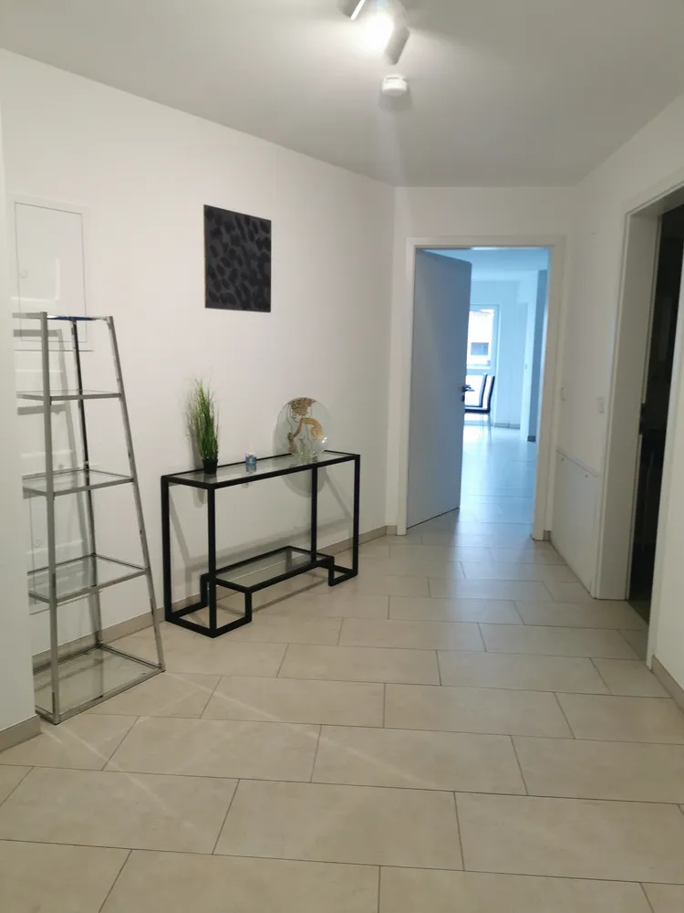 3 Zimmer Wohnung mit 99 m² in Frankfurt am Main – Bild 7