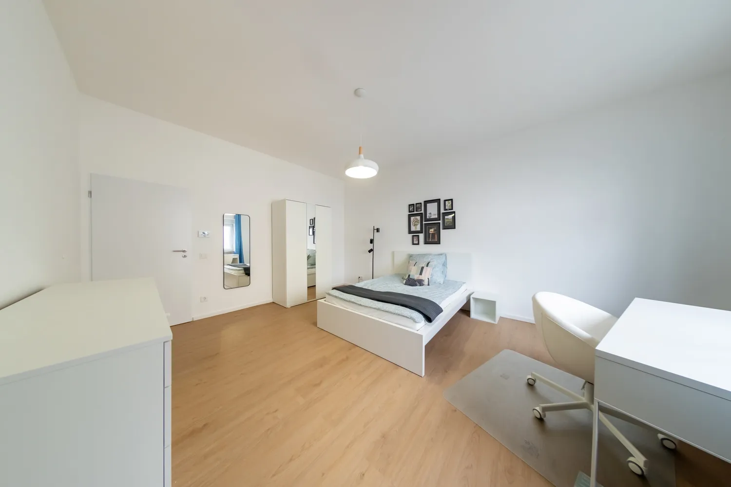 Shared room with 22 m² in Frankfurt am Main – Photo 10