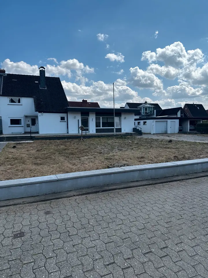 4 Zimmer Haus mit 130 m² in Buxtehude – Bild 1
