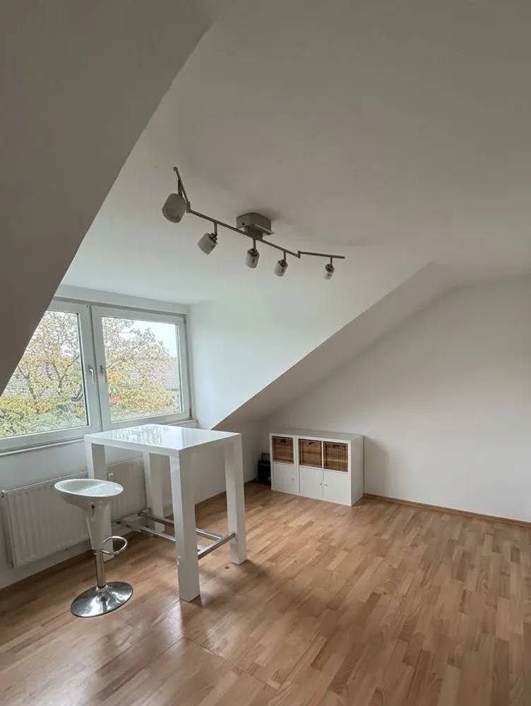 1 room apartment with 54 m² in Düsseldorf – Photo 3