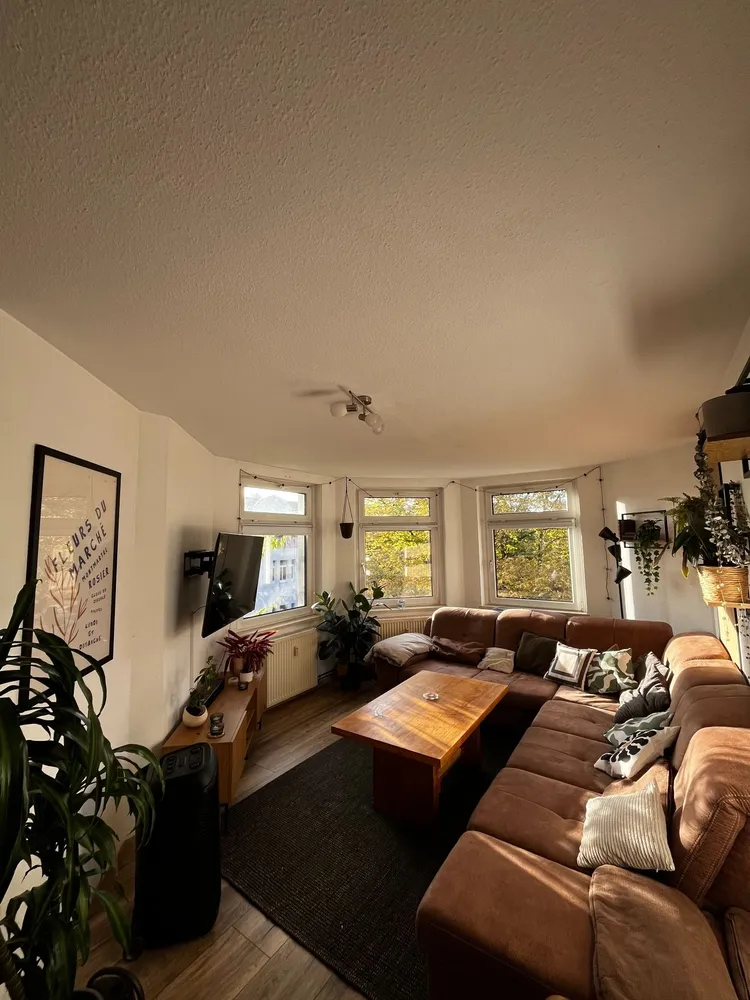 3 Zimmer Wohnung mit 68 m² in Halle (Saale) – Bild 1