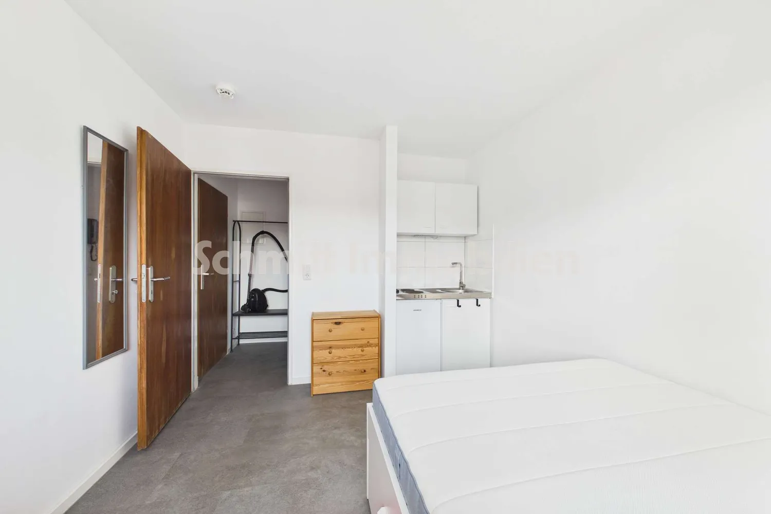 1 Zimmer Wohnung mit 15 m² in Frankfurt am Main – Bild 2