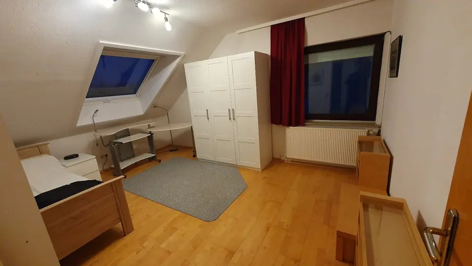 3 Zimmer Wohnung mit 90 m² in Bergisch Gladbach – Bild 8