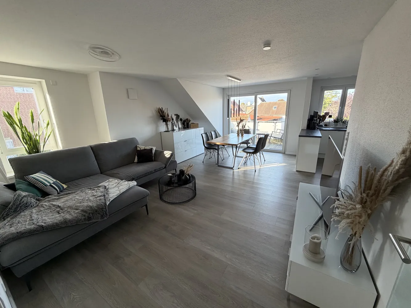 4 Zimmer Wohnung mit 94 m² in Delmenhorst – Bild 7