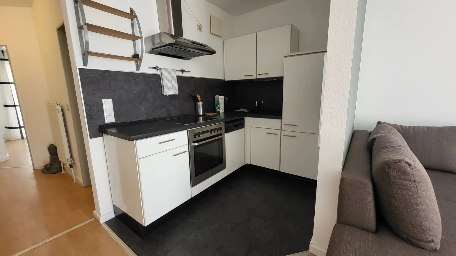 2 Zimmer Wohnung mit 50 m² in Köln – Bild 5
