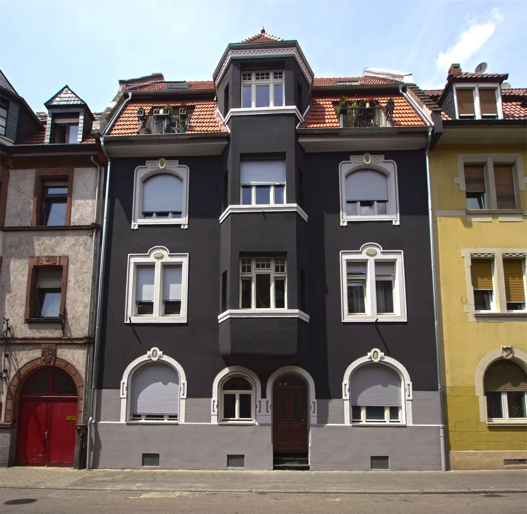 4 room apartment with 108 m² in Ludwigshafen am Rhein – Photo 1