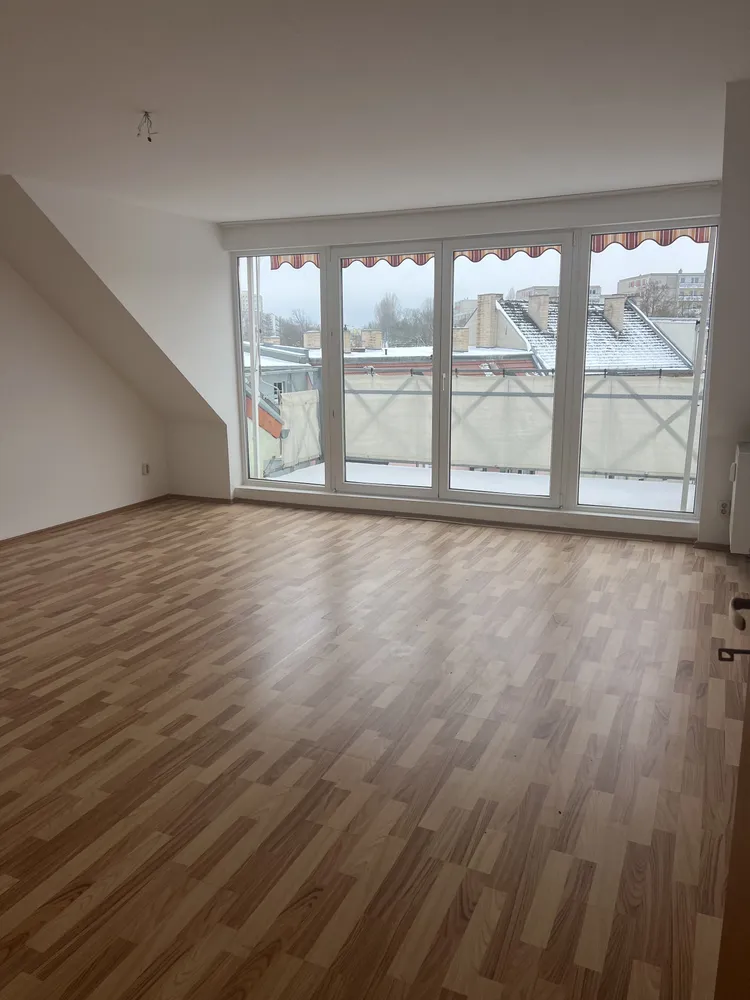 4 Zimmer Wohnung mit 130 m² in Frankfurt (Oder) – Bild 3