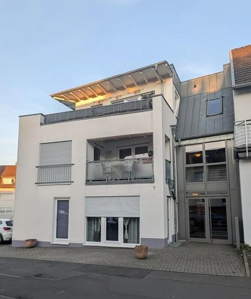 2 Zimmer Wohnung mit 70 m² in Bonn – Bild 1