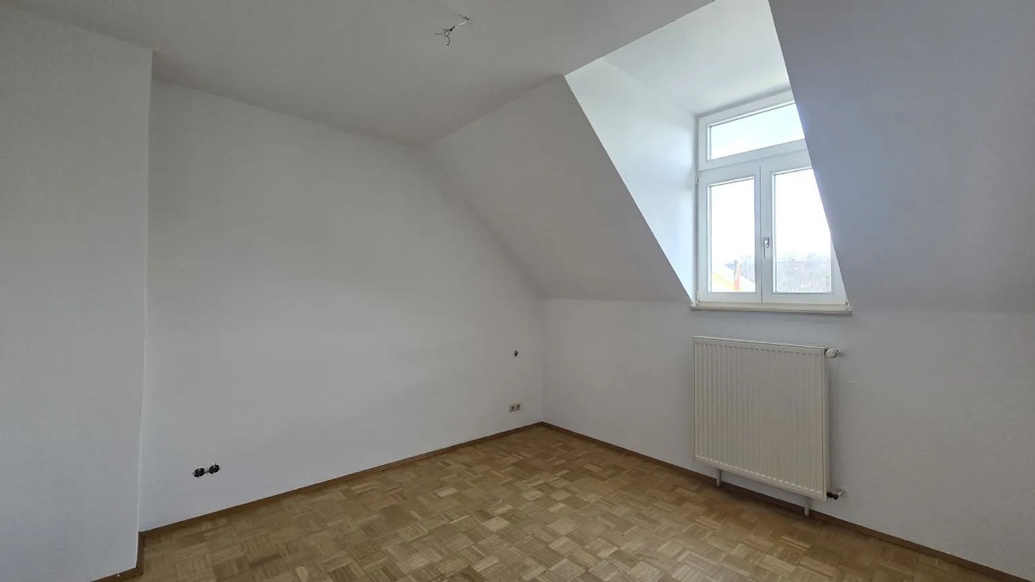 2 Zimmer Wohnung mit 64 m² in Chemnitz – Bild 2