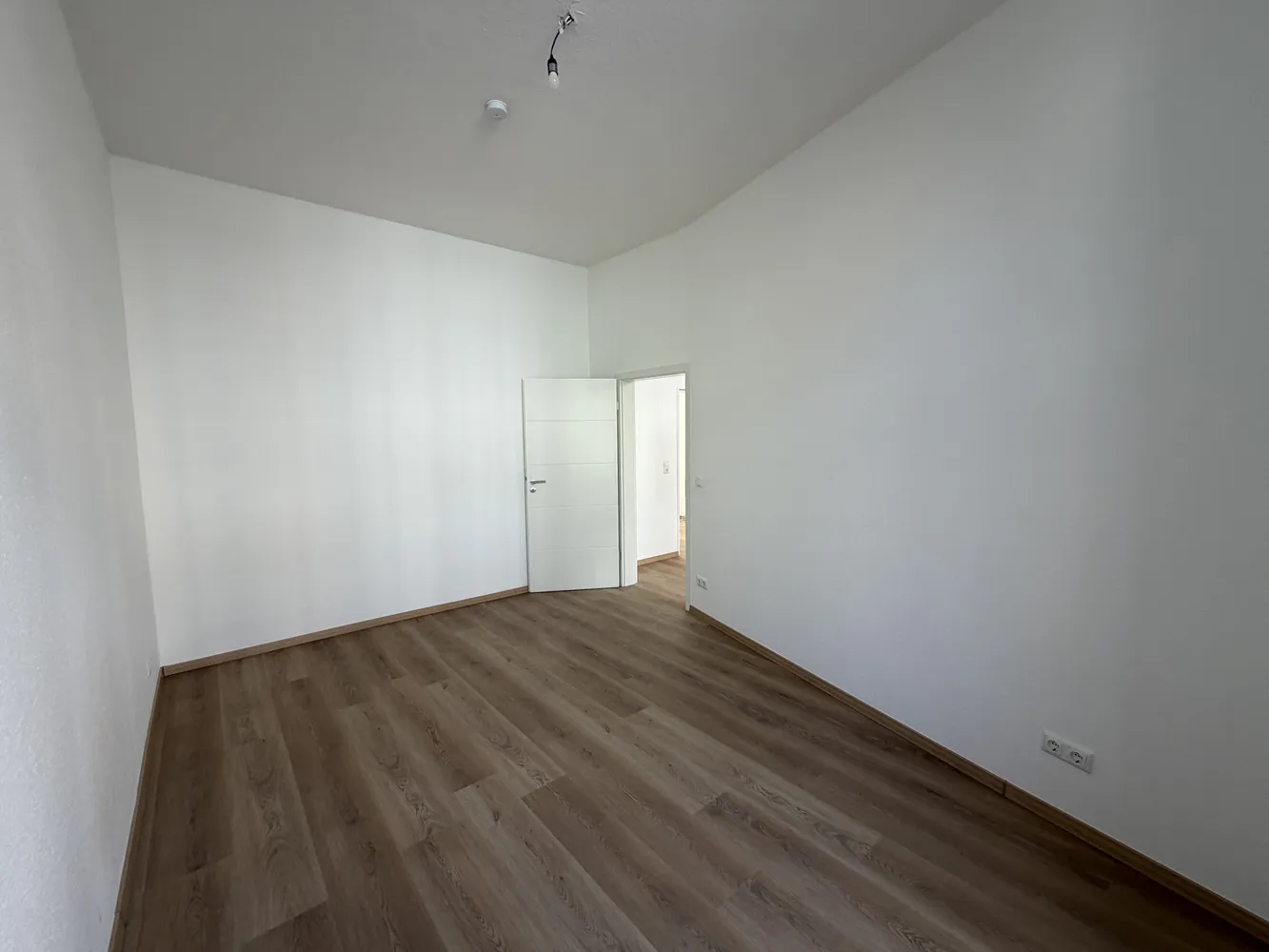 2 room apartment with 50 m² in Aachen – Photo 2