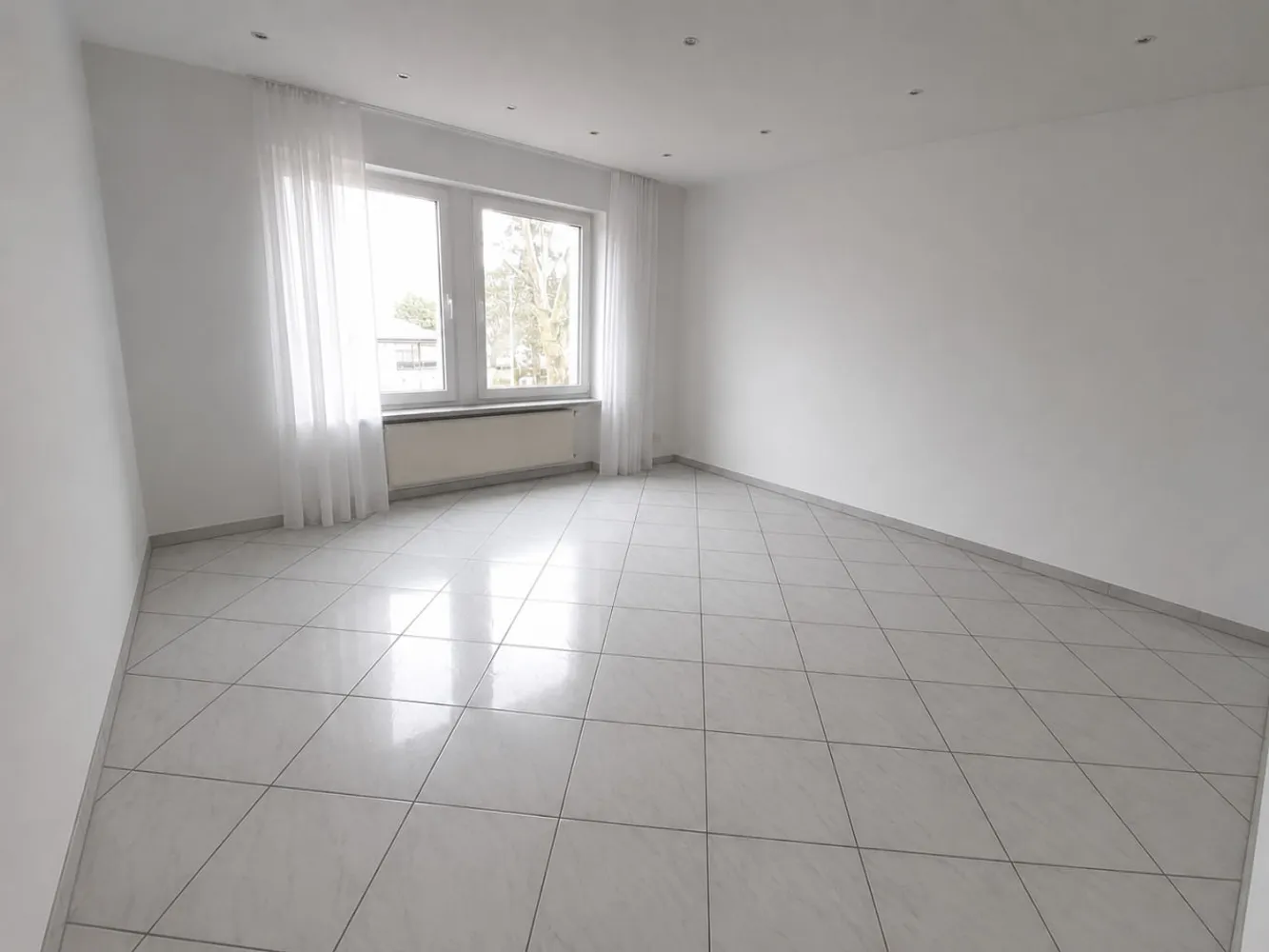 2 room apartment with 59 m² in Saarbrücken – Photo 1